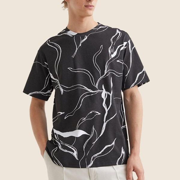 تیشرت طرح دار